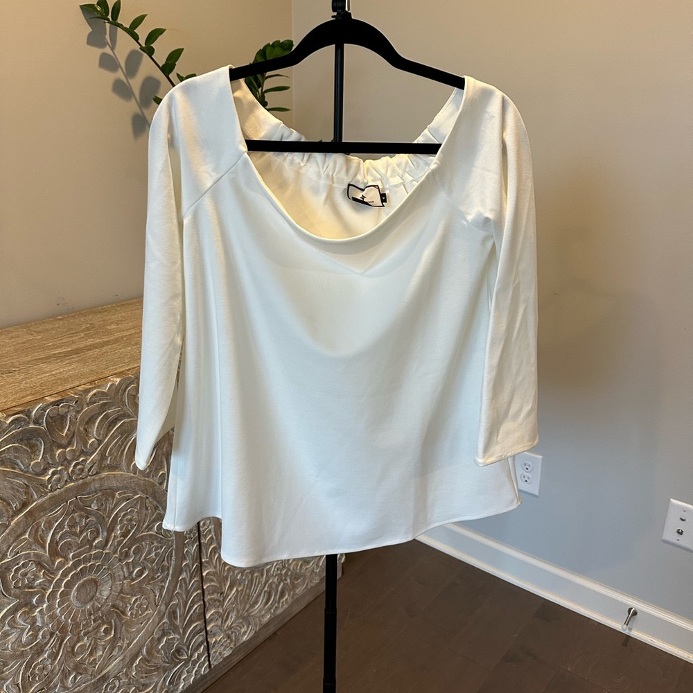 Tuckernuck Cream Women's Blouse